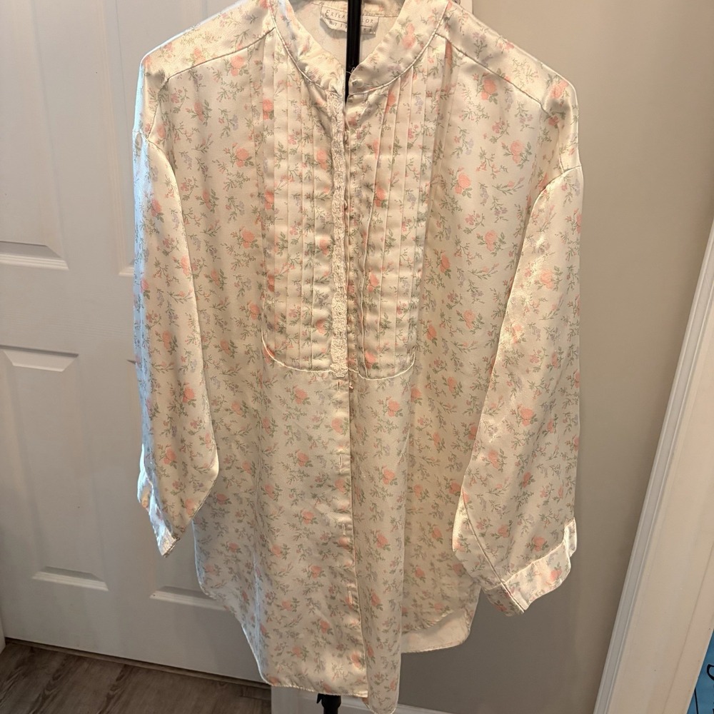 VTG 80s Erika Taylor Intimates Floral Sleepshirt Lace Pleated Med Grandmacore